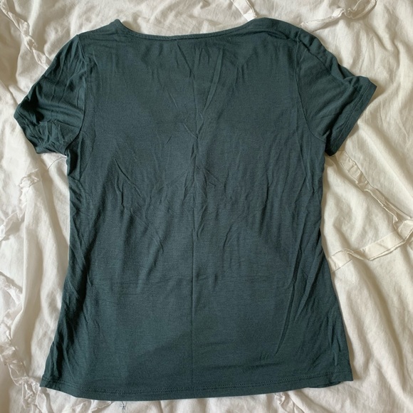 Pacsun Criss across Short Sleeve Top - Picture 5 of 5